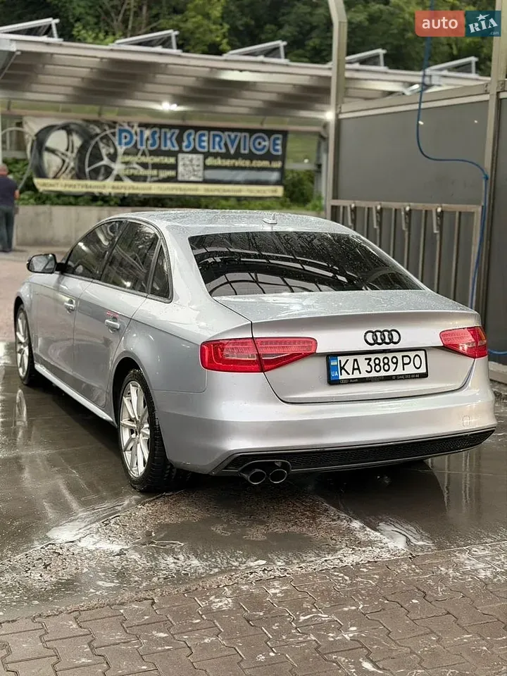 Audi A4 2015 photo 5