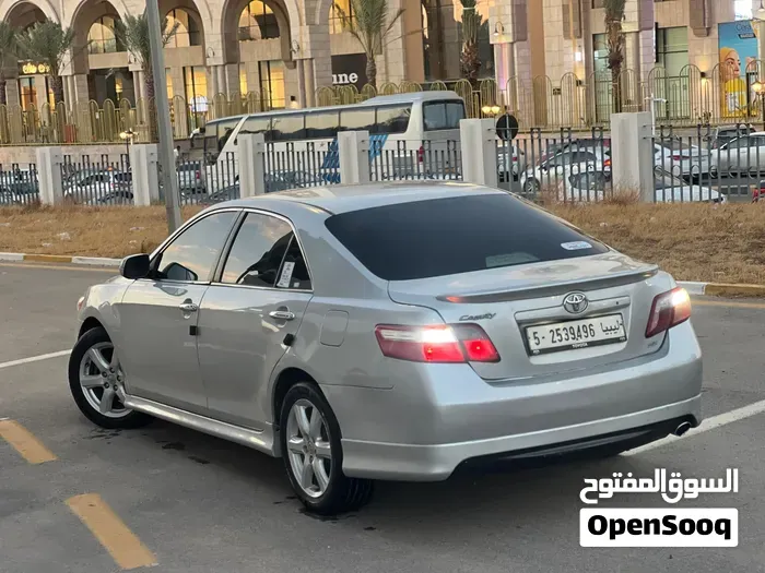 Toyota Camry 2010 photo 2