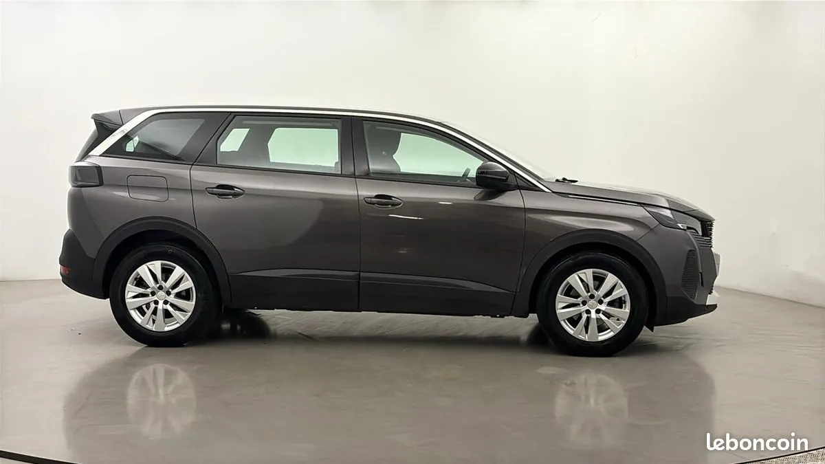 Peugeot 5008 2021 photo 4