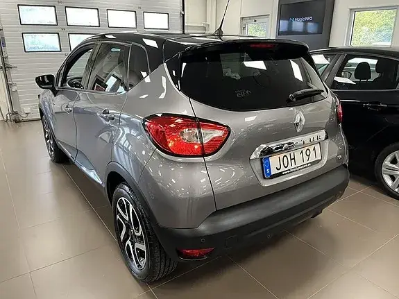 Renault Captur 2016 photo 2
