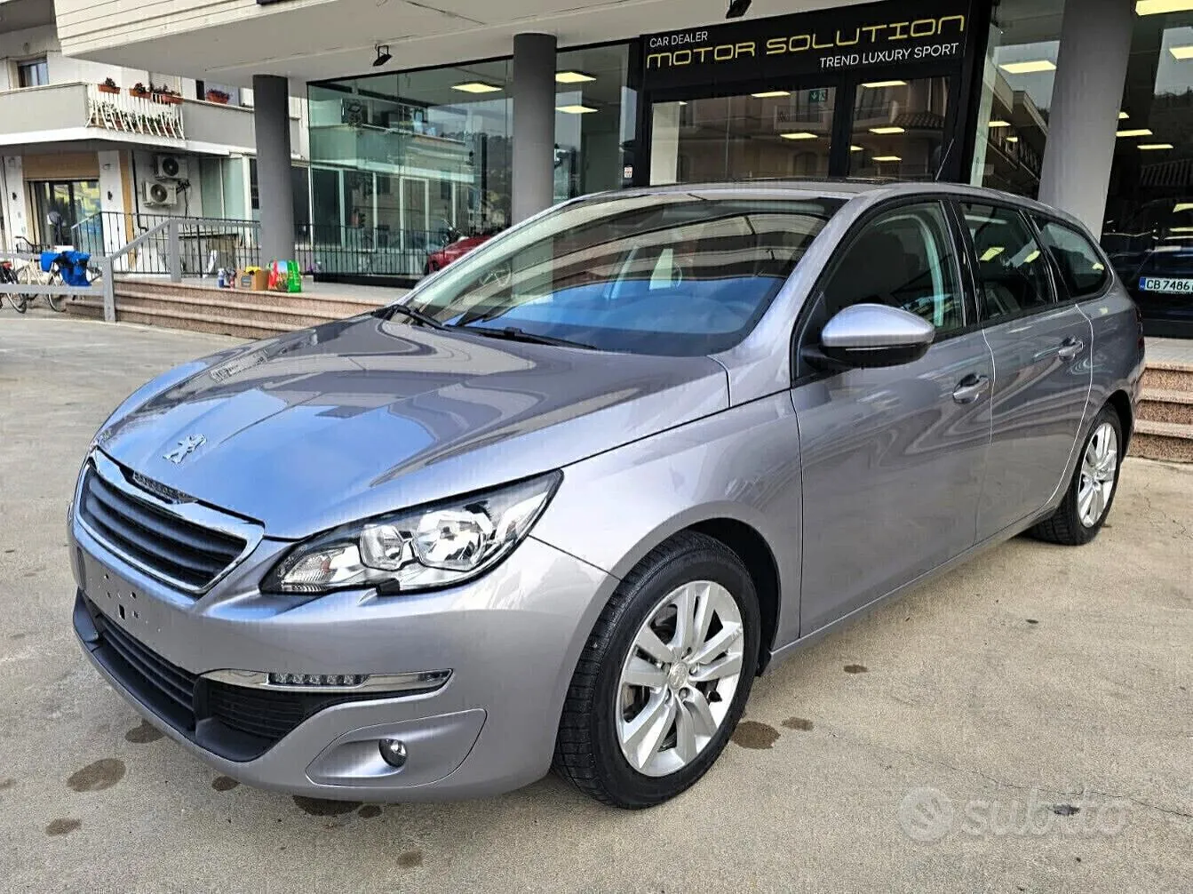 Peugeot 308 2016 photo 2