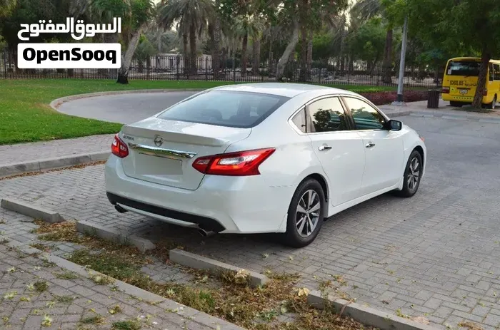 Nissan Altima 2017 photo 4
