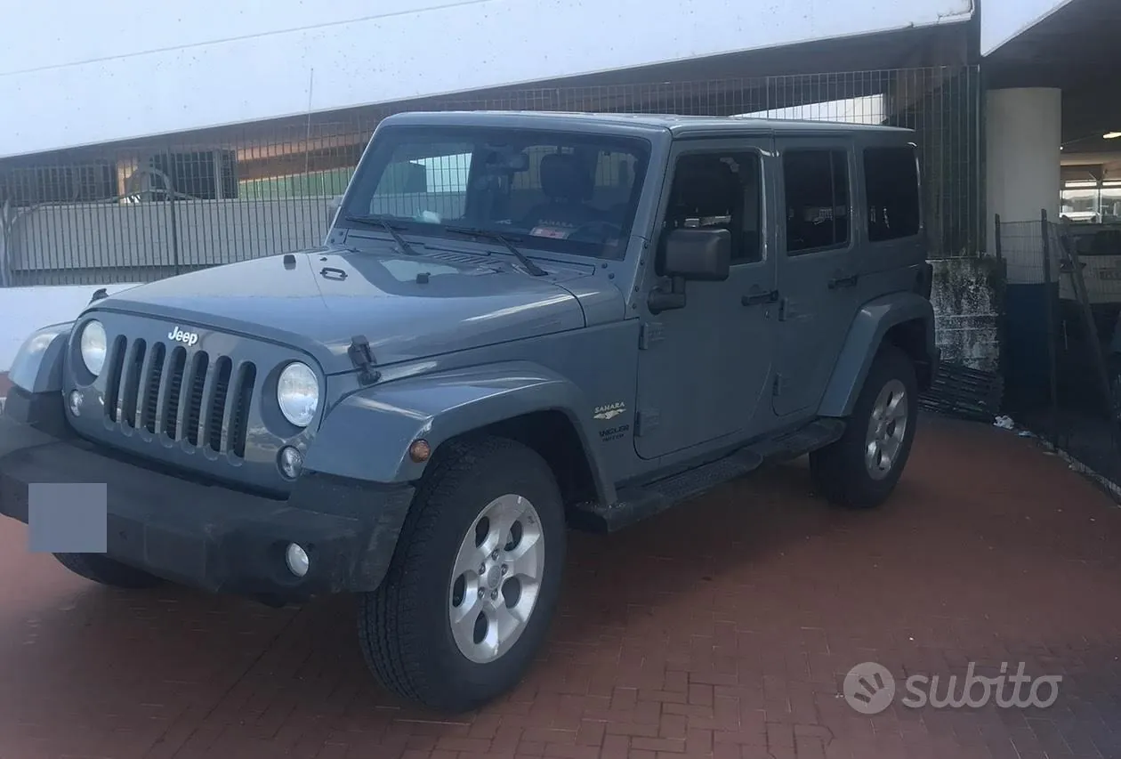 Jeep Wrangler Unlimited 2016 photo 2