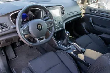 Renault Megane 2018 photo 3