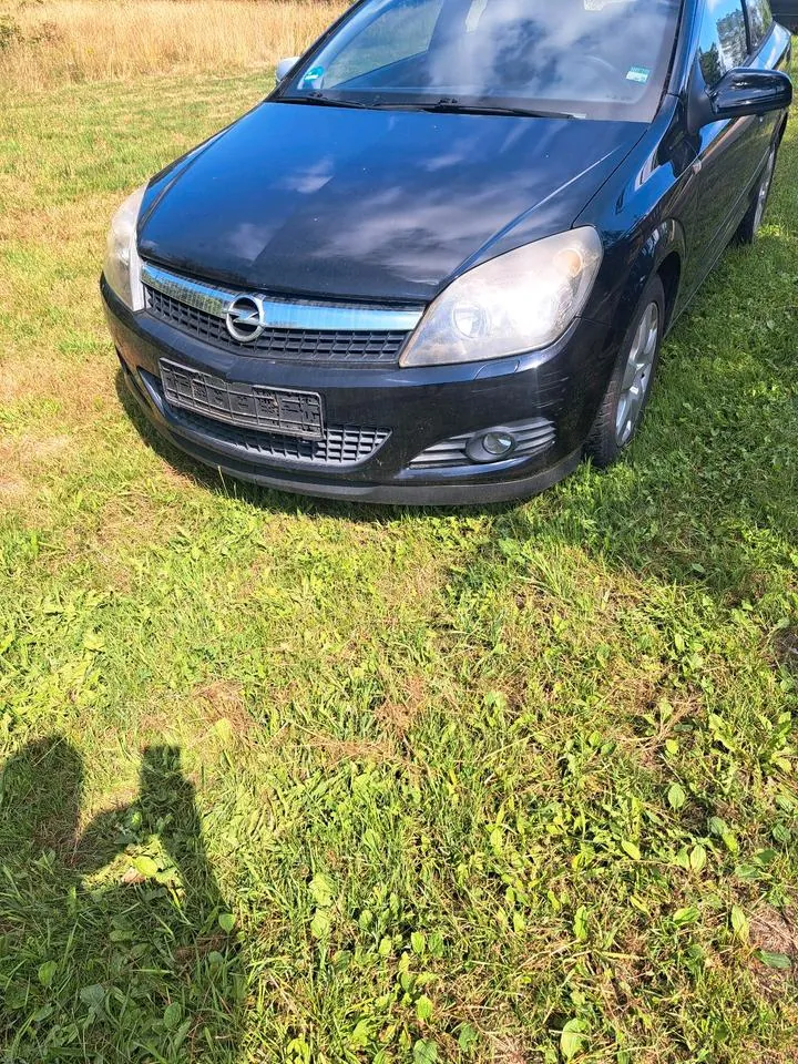 Opel Astra H Gtc