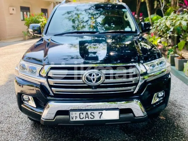 Toyota Land Cruiser Sahara 2015 photo 2