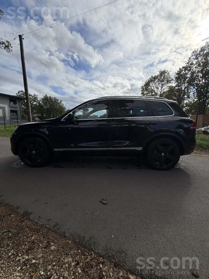 Volkswagen Touareg 2012 photo 5