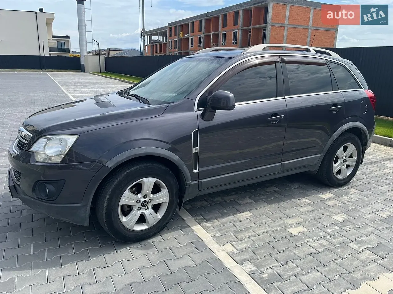 Opel Antara 2012 photo 4