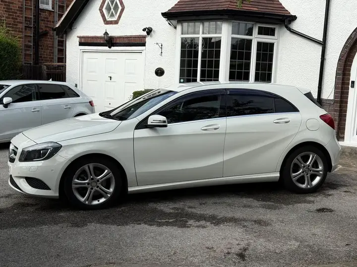 Mercedes-Benz A-Class 2013 photo 5