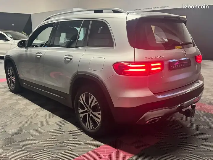 Mercedes-Benz Glb 2023 photo 5