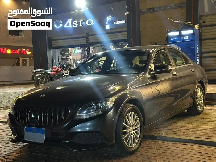 Mercedes-Benz C-Class