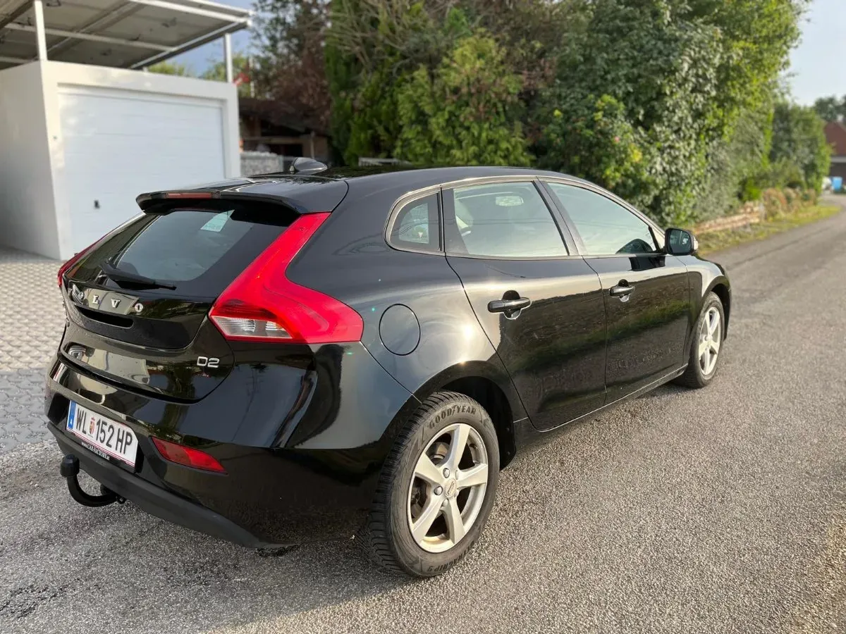 Volvo V40 2015 photo 3