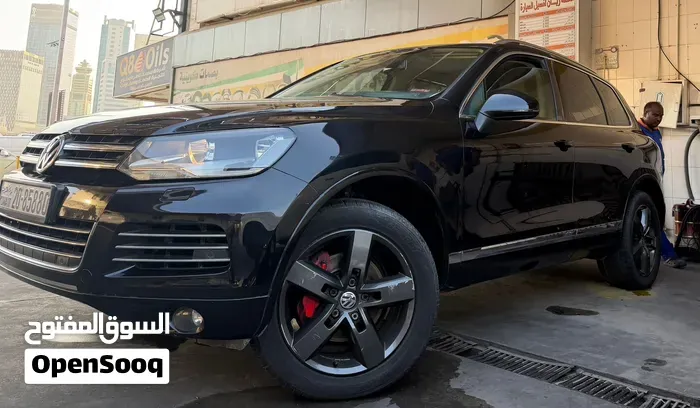 Volkswagen Touareg 2013 photo 2