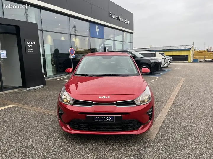 Kia Rio 2023 photo 2