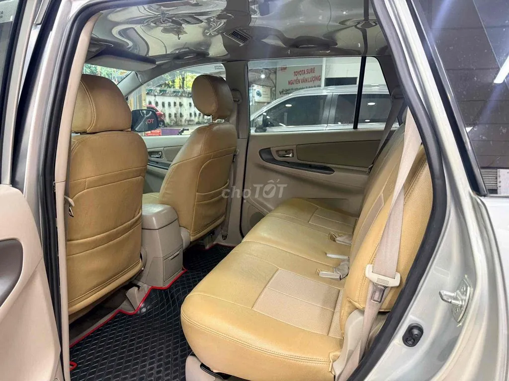 Toyota Innova 2014 photo 5