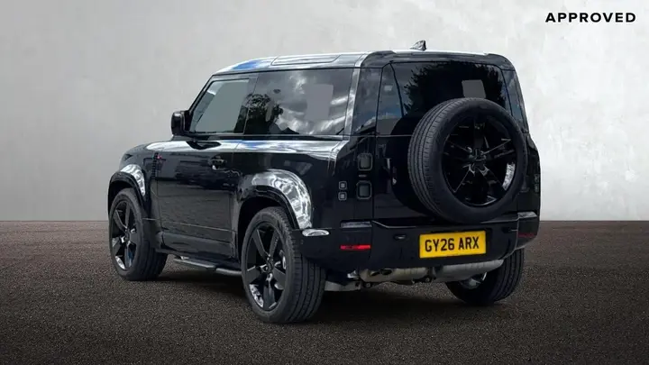 Land Rover Defender 90 2026 photo 2
