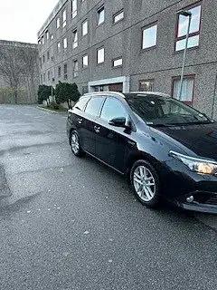 Toyota Auris 2017 photo 3