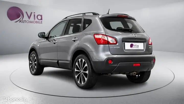 Nissan Qashqai 2013 photo 4