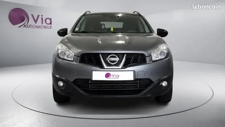 Nissan Qashqai 2013 photo 2