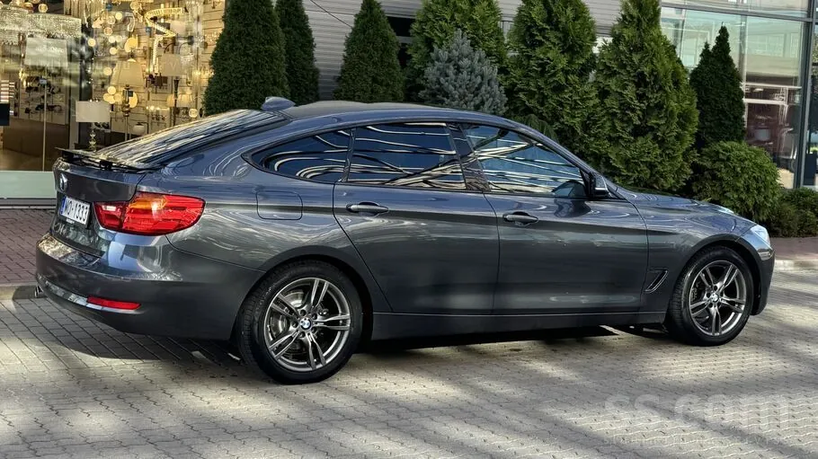BMW 318D Gran Turismo 2015 photo 4