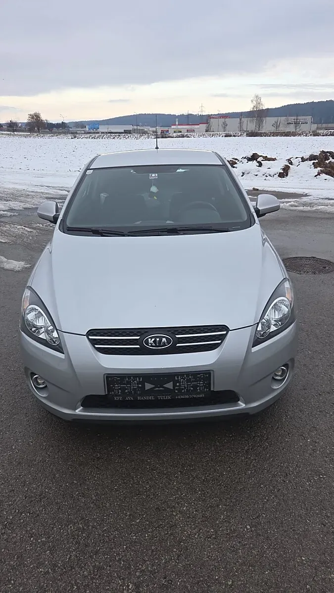 Kia Proceed