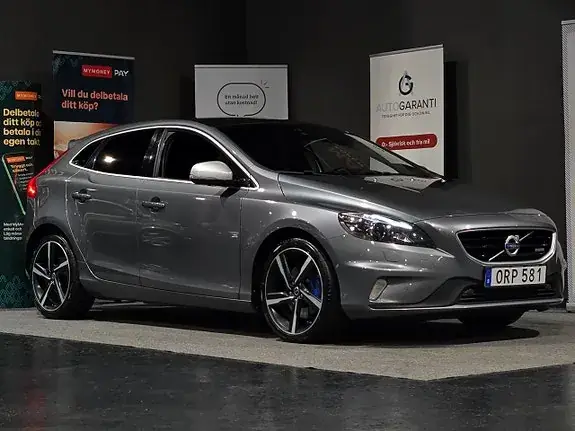 Volvo V40 2015 photo 2