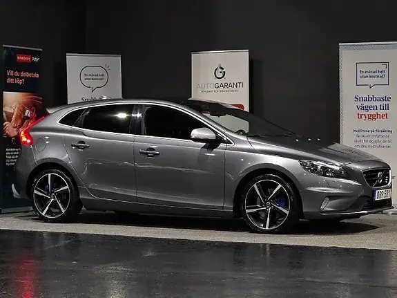 Volvo V40 2015 photo 3