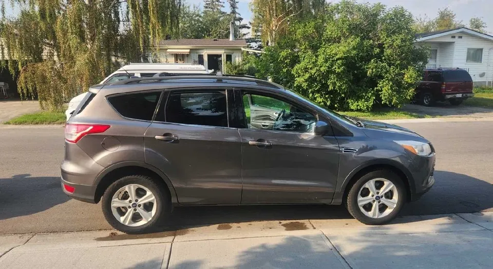 Ford Escape 2013 photo 3