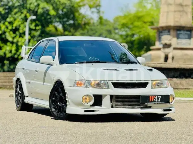 Mitsubishi Lancer 2000 photo 3