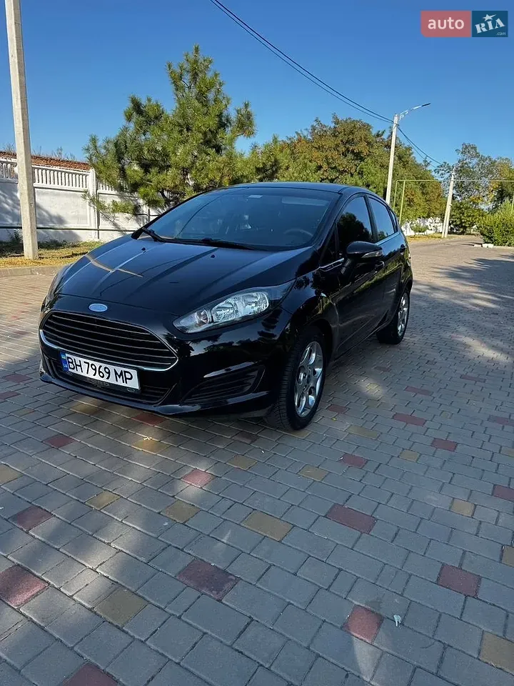 Ford Fiesta 2012 photo 5