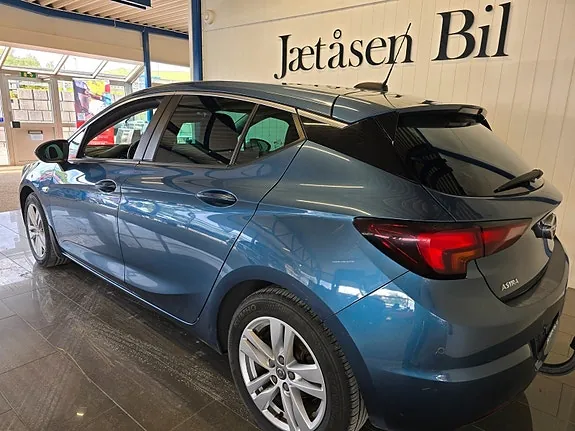 Opel Astra 2017 photo 3