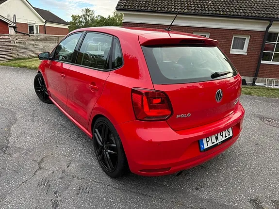 Volkswagen Polo 2017 photo 2