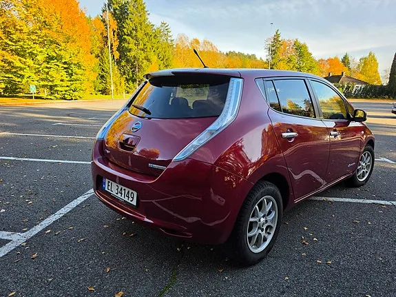 Nissan Leaf 2014 photo 5