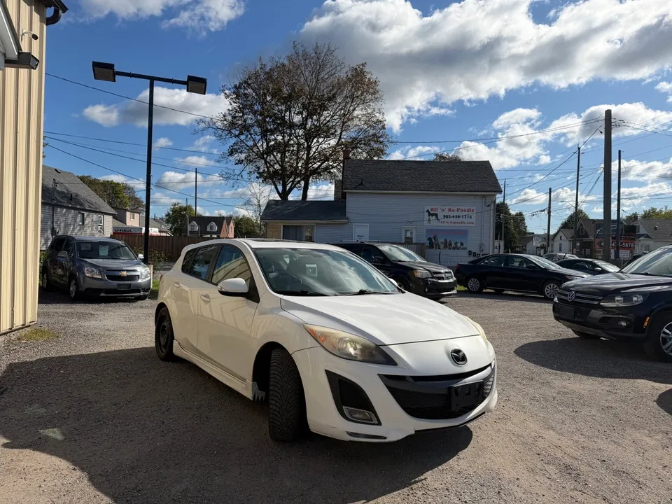 Mazda Mazda3 2010 photo 2