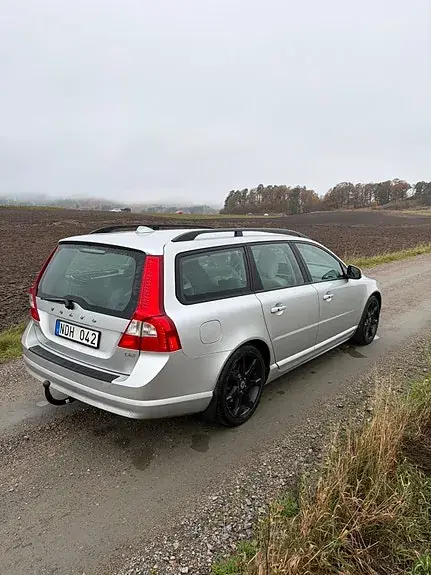 Volvo V70 2013 photo 5