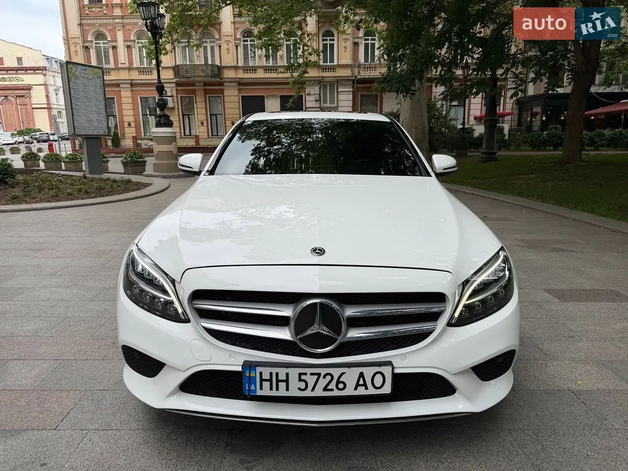 Mercedes-Benz C-Class