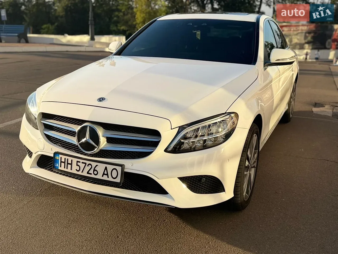 Mercedes-Benz C-Class 2020 photo 3