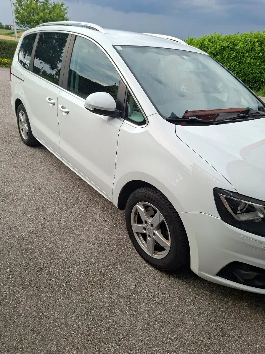 Seat Alhambra 2015 photo 2