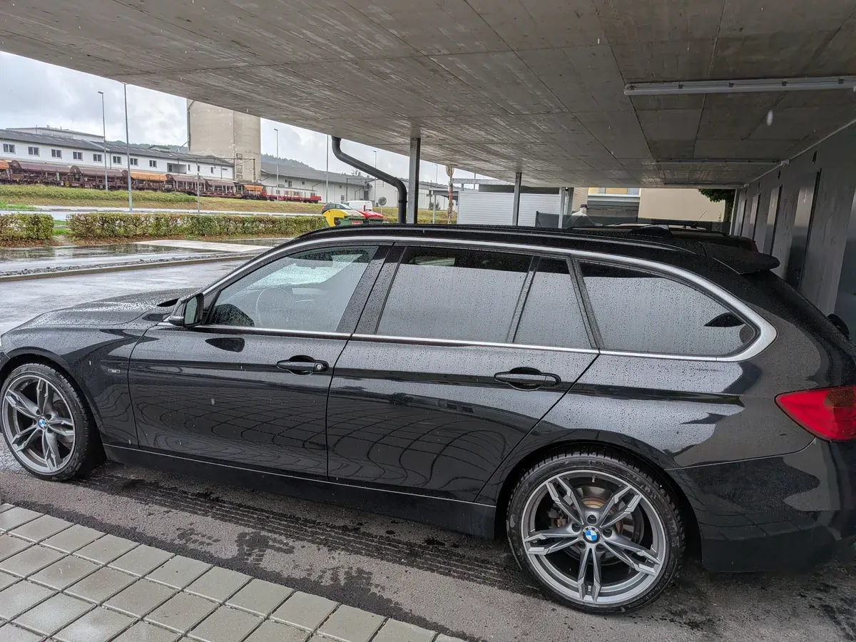 BMW 3 Series 2013 photo 3