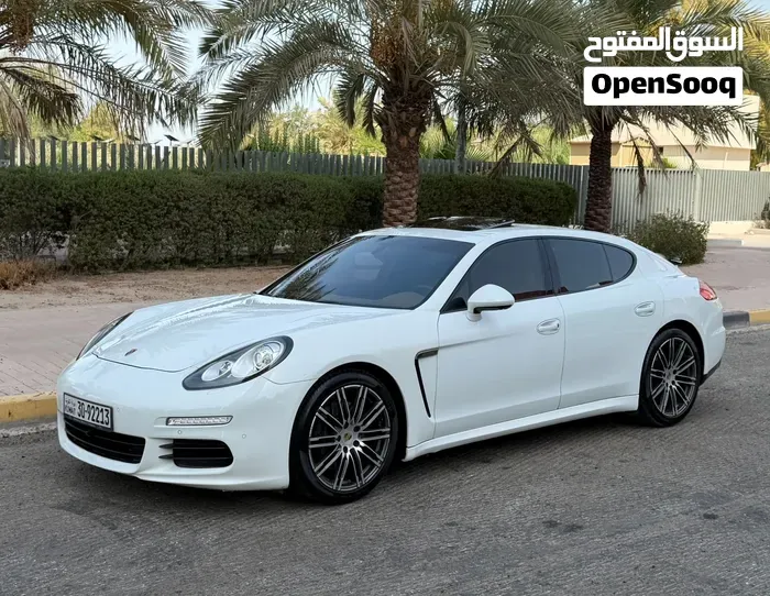Porsche Panamera 2011 photo 5