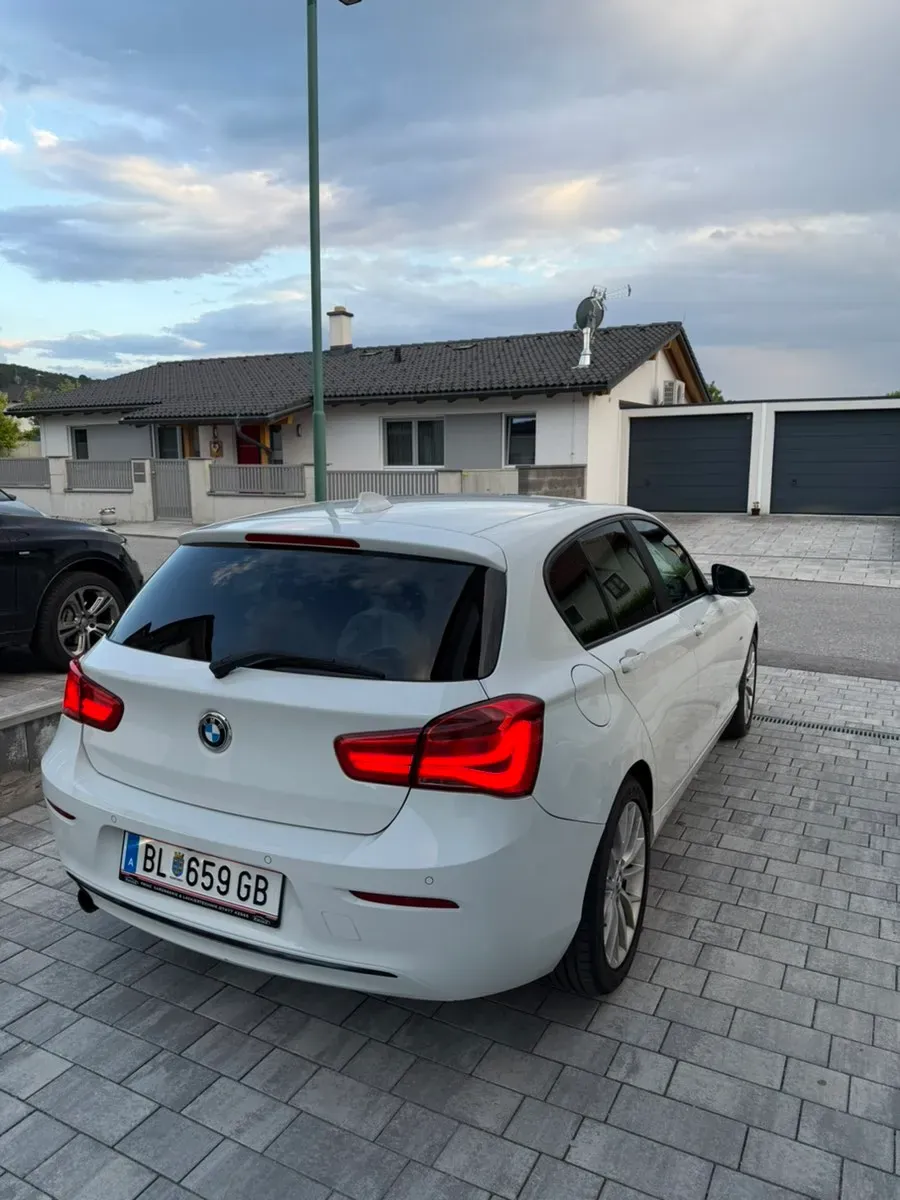 BMW 1 Series 2017 photo 3