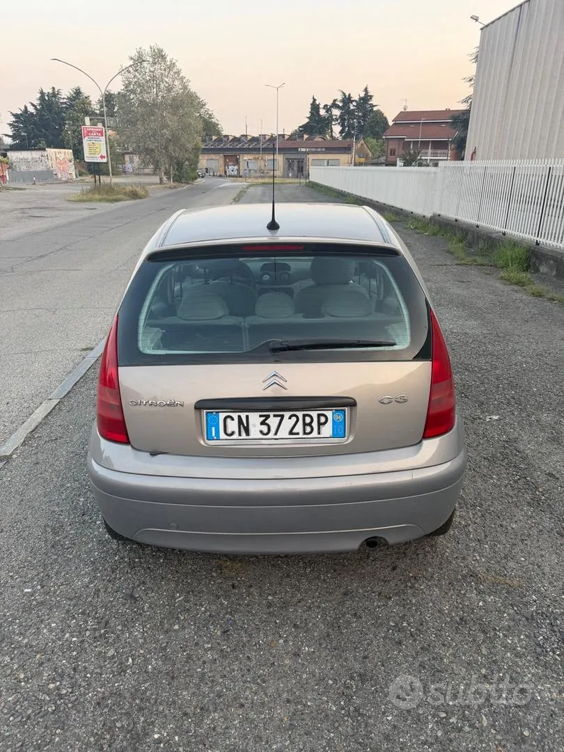 Citroen C3 2004 photo 4