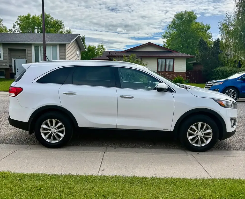 Kia Sorento 2017 photo 2