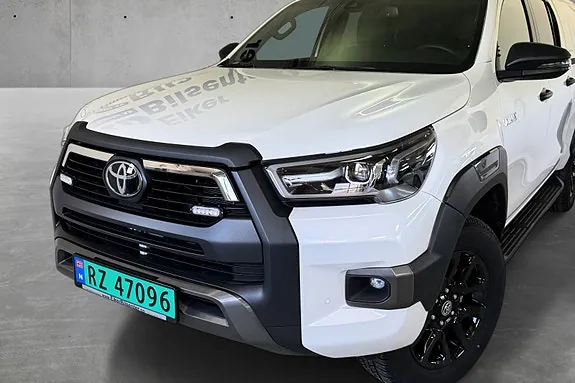 Toyota Hilux 2025 photo 4