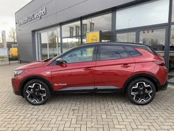 Opel Grandland 2022 photo 3