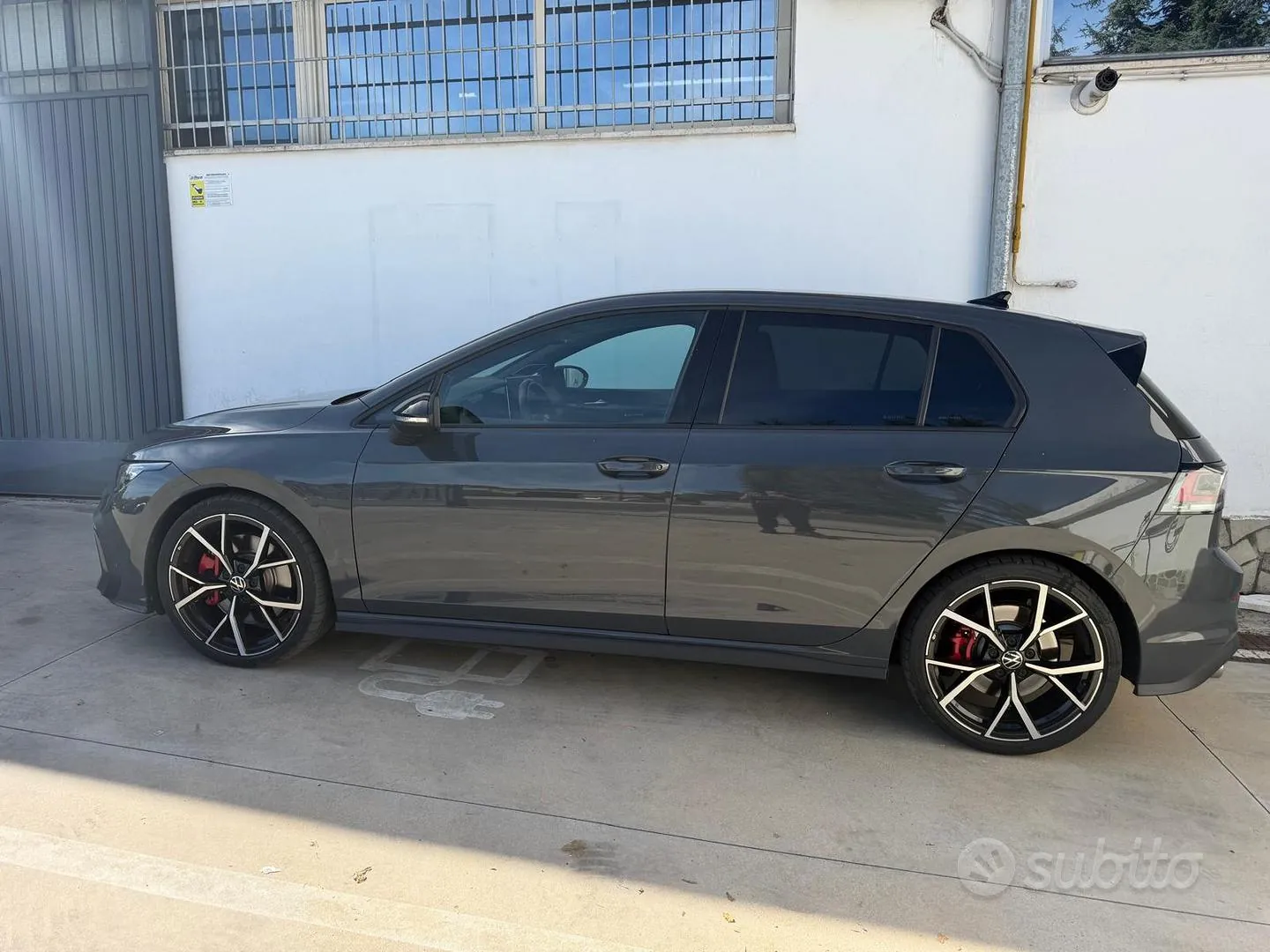 Volkswagen Golf Gti 2024 photo 3