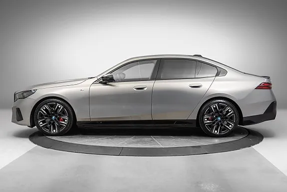 BMW I5 2024 photo 2