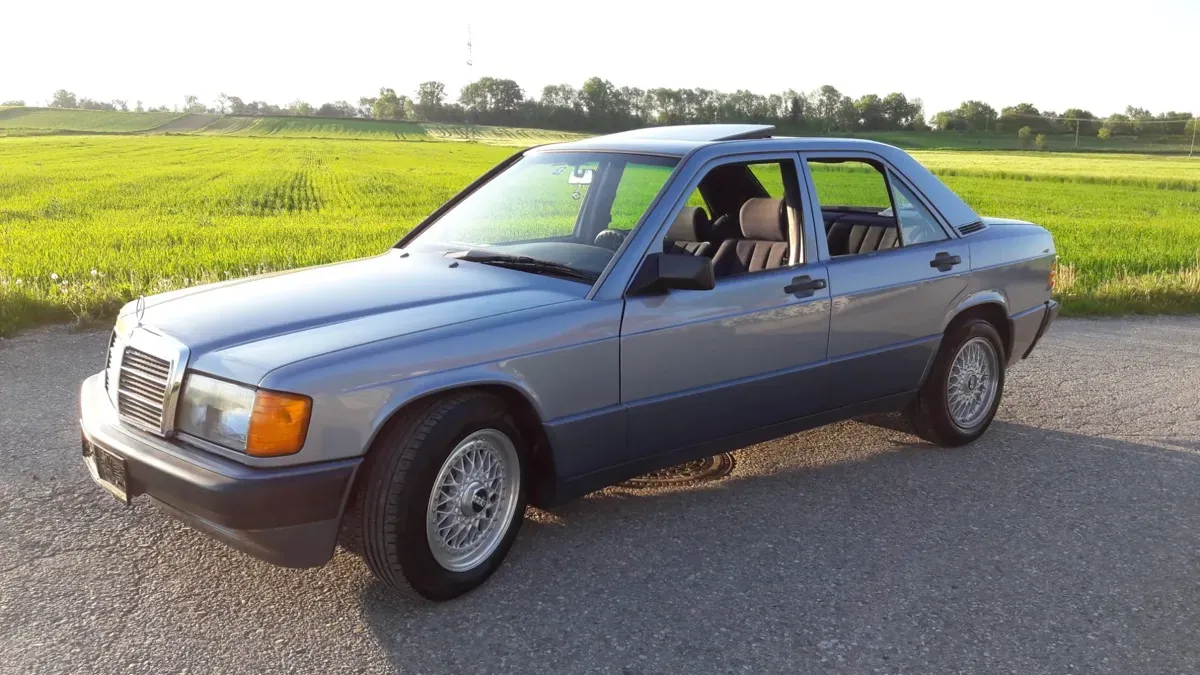 Mercedes-Benz 190