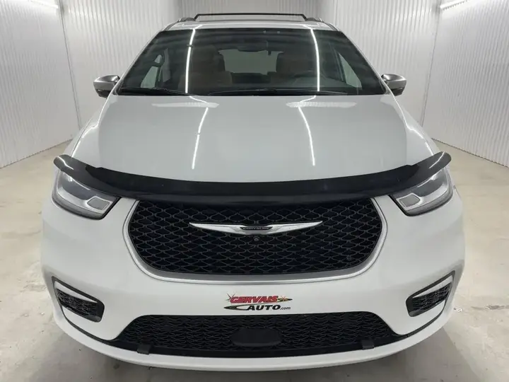 Chrysler Pacifica 2023 photo 3