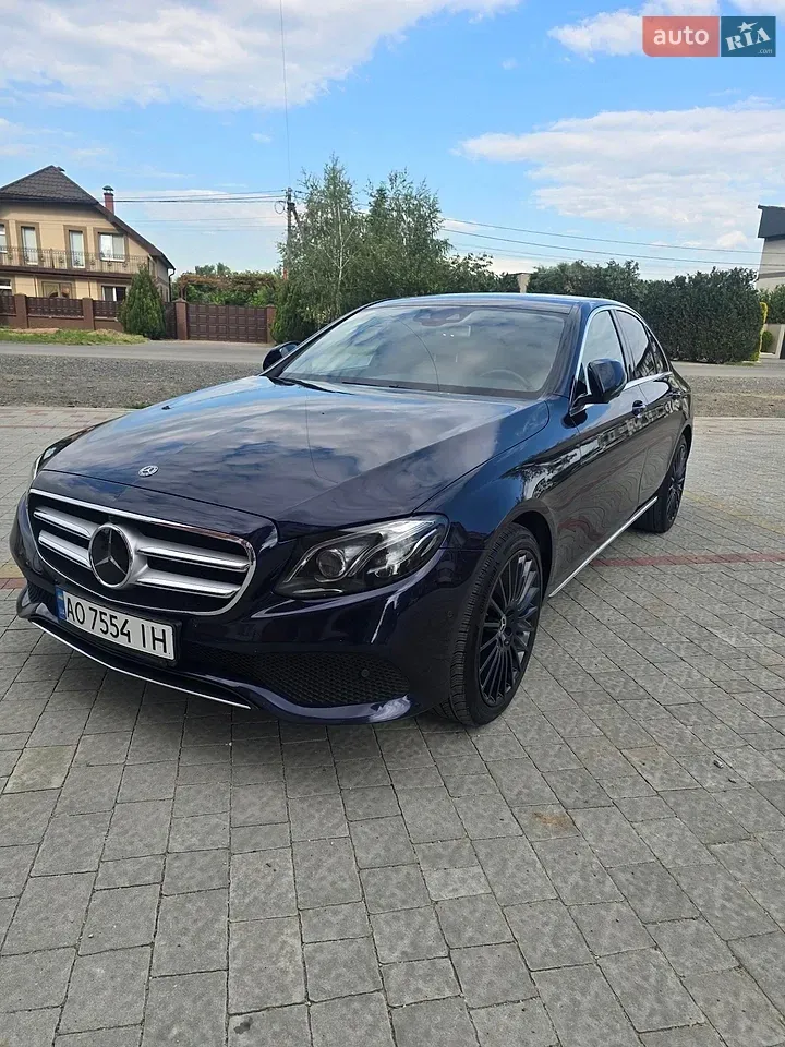 Mercedes-Benz E-Class 2018 photo 4